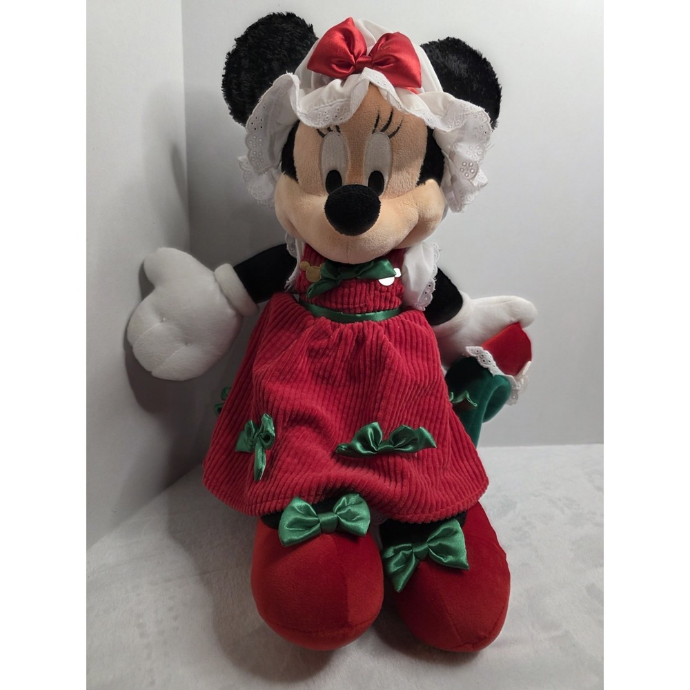 Walt Disney World 18" Plush Mrs Claus Minnie Mouse With Stocking